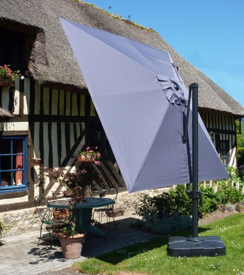 Parasol gris anthracite déporté