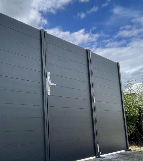 Portillon aluminium sur mesure