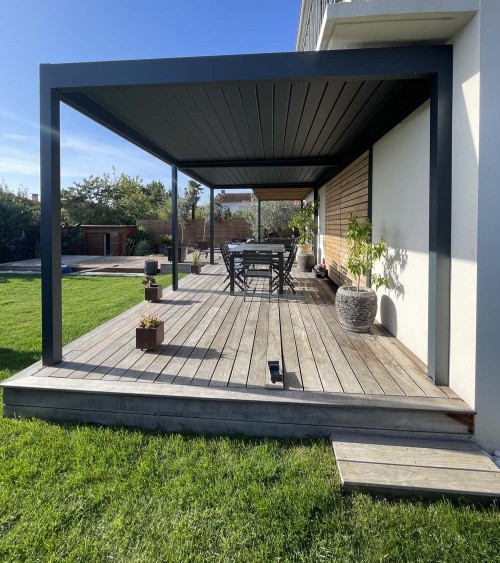 pergola bioclimatique Kalice 6x3m autoportée