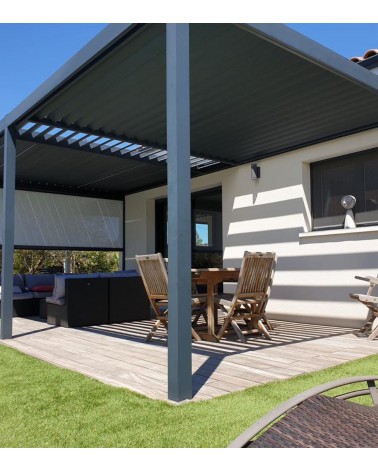 Pergola bioclimatique adossée sur mesure RAL 7016