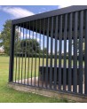 Façade pergola à lames orientables aluminium, couleur grise RAL 7016, vue extérieure