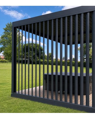 Lames orientables pour façade de pergola