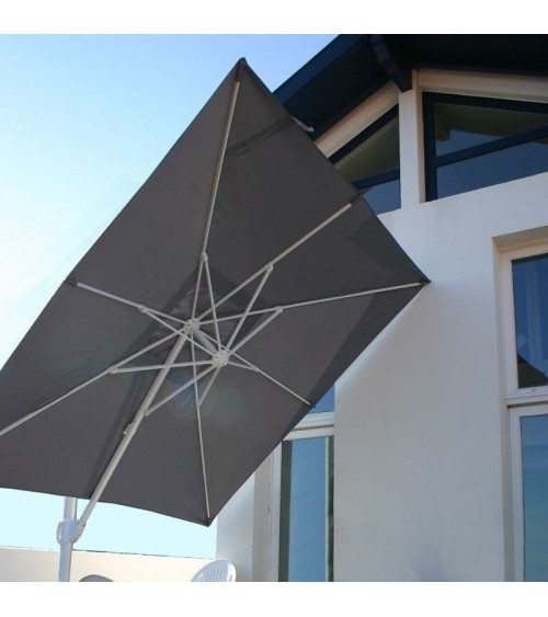 Parasol gris anthracite déporté