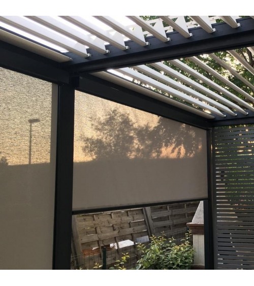 Store vertical pour pergola bioclimatique toile blanche Soltis Veozip, Soltis 92, motorisé ou manuel