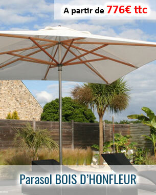Le parasol centré Bois d'Honfleur en bambou et aluminium