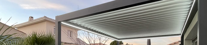 Bandeau LED éclairage pergola