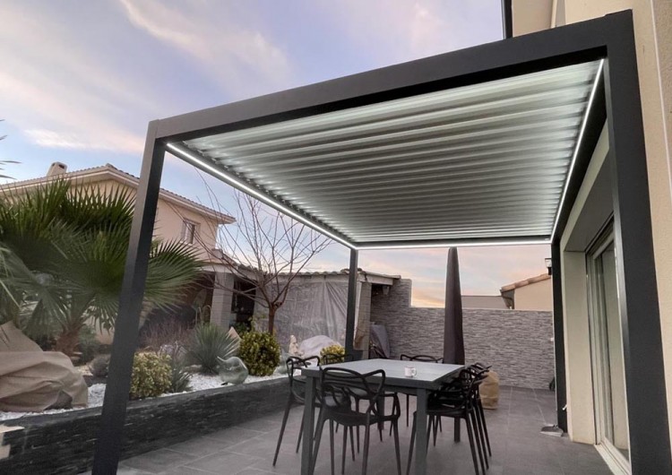 Les Avantages des Pergolas Bioclimatiques: Confort et Écologie